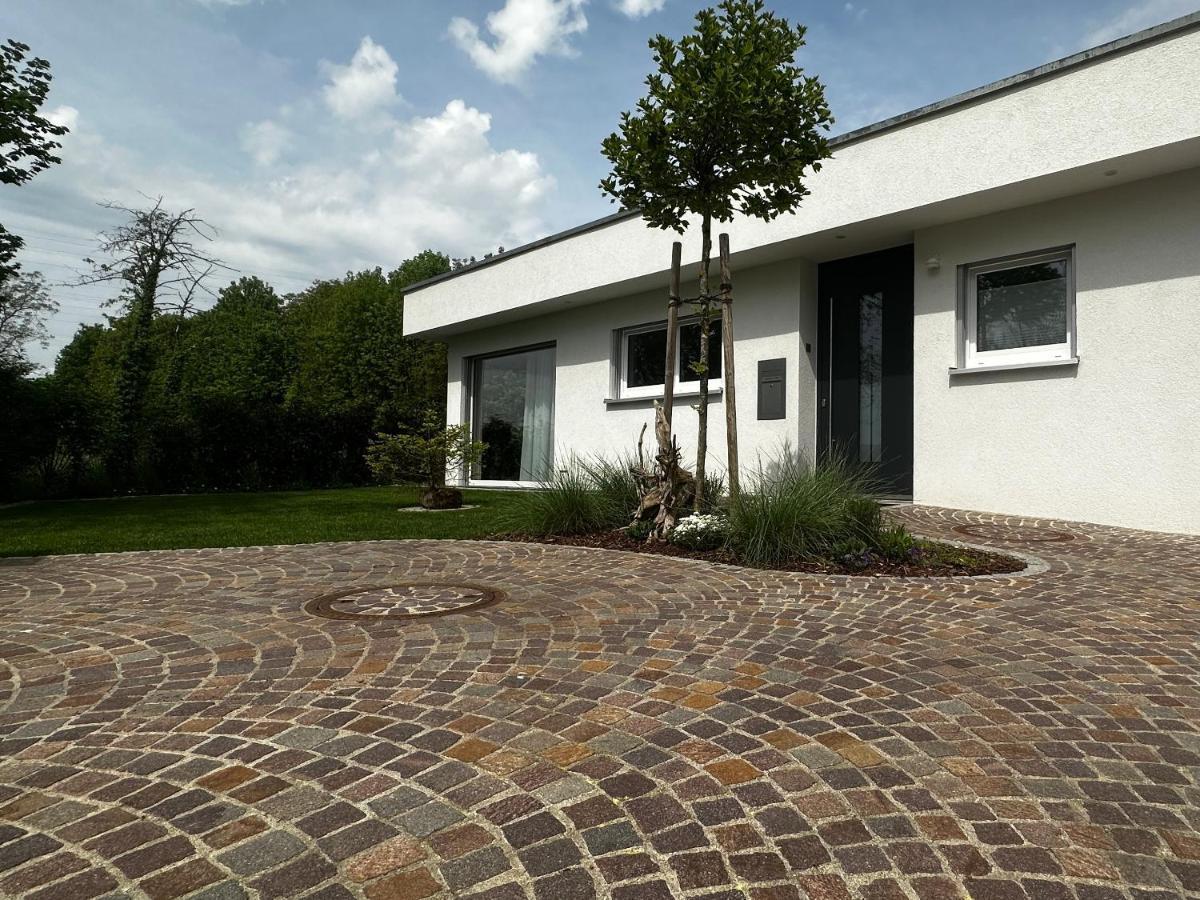 Moderne Ferienwohnung Rhenum Mit Wallbox Waldshut-Tiengen Exterior photo